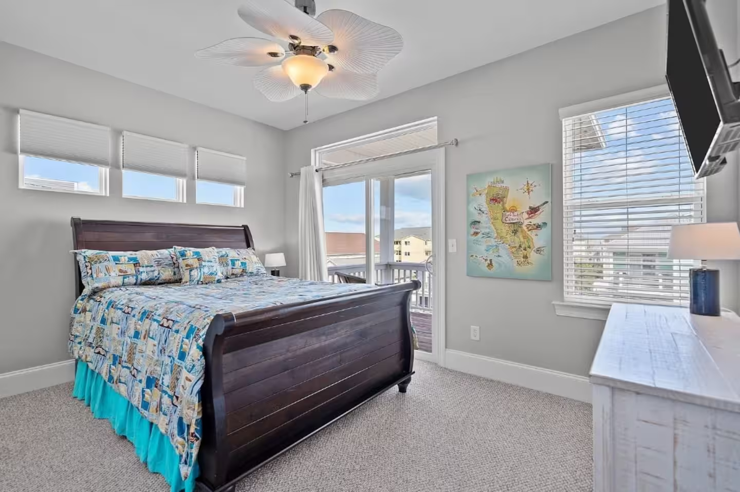 Shore Thing Y’all property and Carolina Beach photo 7 of 18